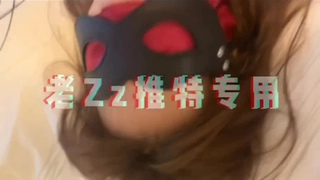 日韩欧美不卡一区二区高清-vavababy 面 試 畢 業 生 被 颻 渴 的 OL約 到 旅 館 脫 下 褲 子 吃 各 種 姿 勢 狂 抽 猛 送 全 部 射 嘴 巴 吞 淨