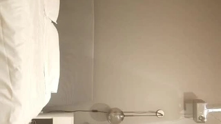 自拍无码精品在线观看-深谷で田植えをする稲作農家の巨乳嫁 観月しおり的的!