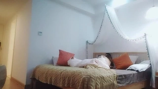 娇妻 雪白 呻吟-美女学生妹子是男友的乖母狗，戴着狗炼项圈乖乖让男友无套抽插~