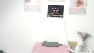 拖鞋家居日韩AV-白皙皮肤呆萌小姐姐！情趣耳朵抓屌吸吮！头套男怼着骚穴猛操，骑乘姿势打桩机，无套内射。